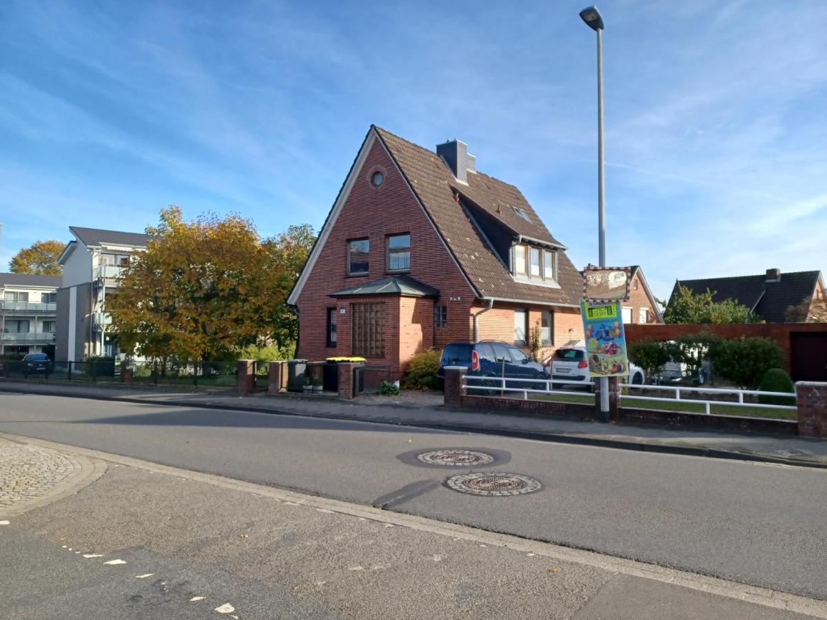 Ferienwohnung Am Elbstrom Щаде Екстериор снимка