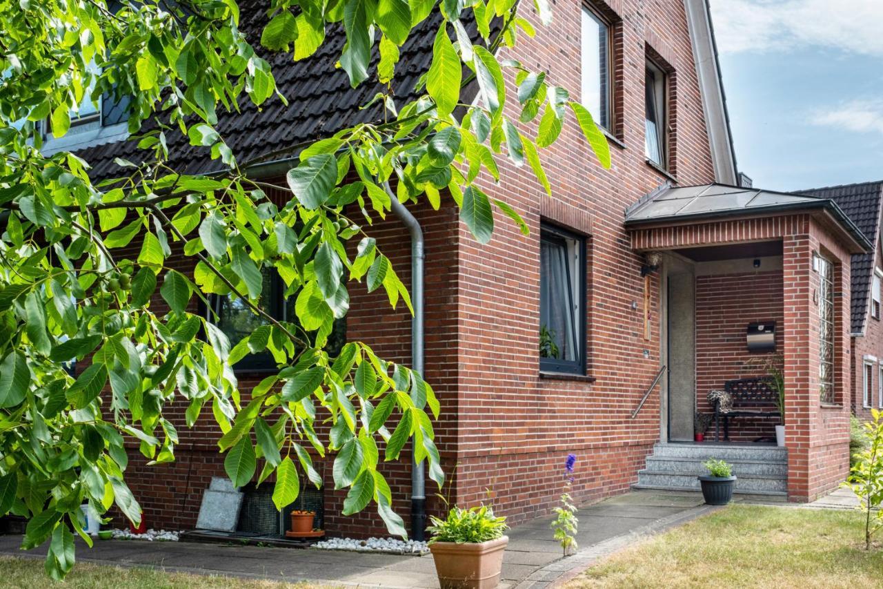 Ferienwohnung Am Elbstrom Щаде Екстериор снимка