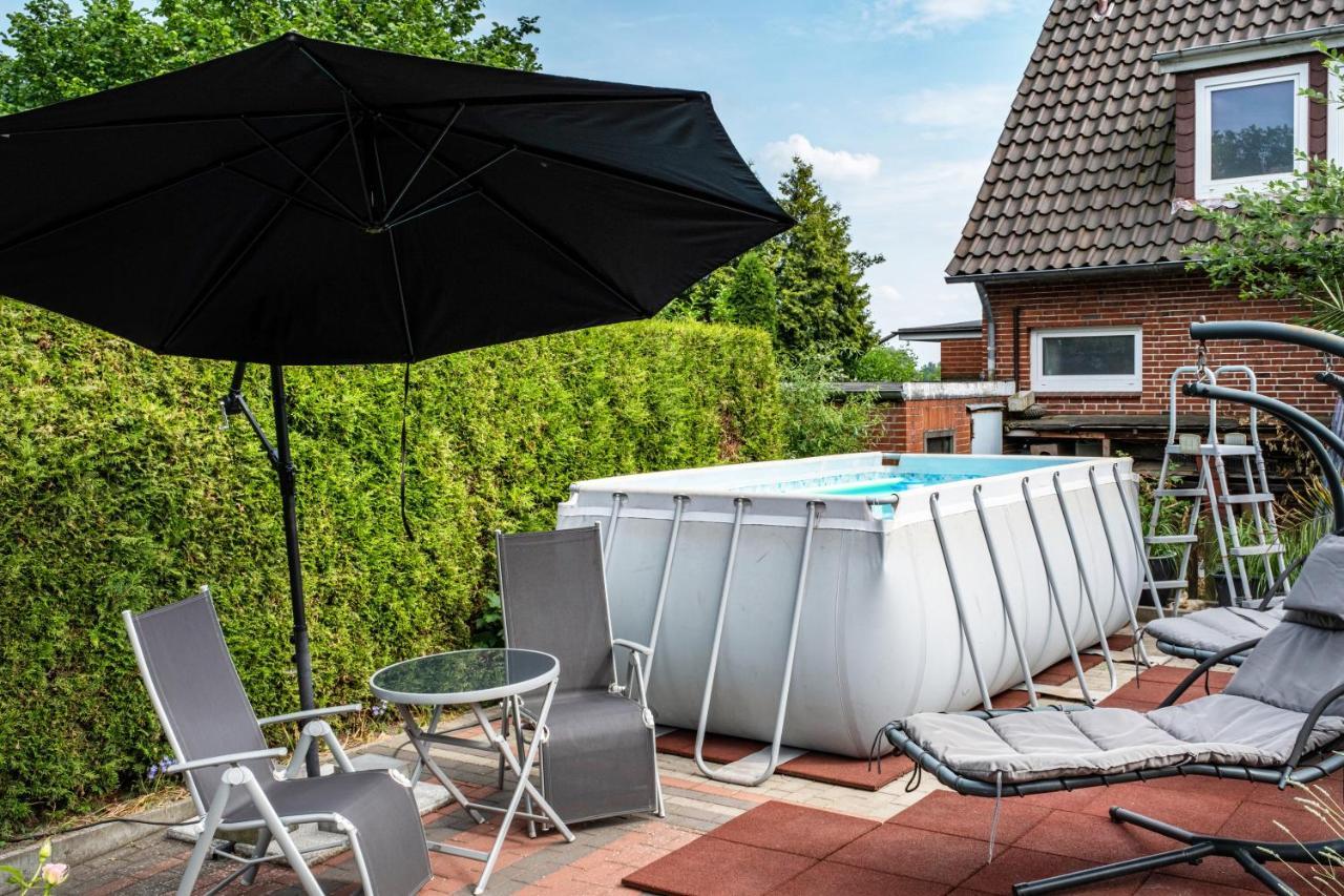 Ferienwohnung Am Elbstrom Щаде Екстериор снимка